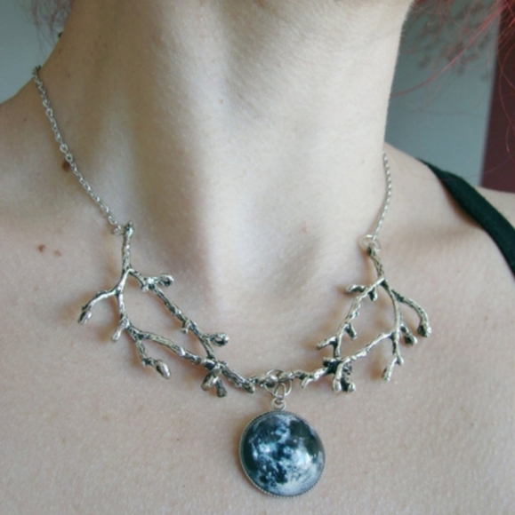 HP! NWT Goth Stormy Sky Necklace & Earrings Set!